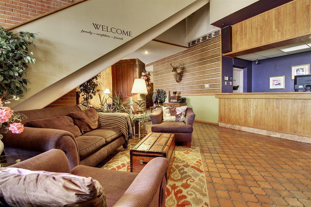 Eagle'S Nest Hotel & Conference Center Квінсі Екстер'єр фото